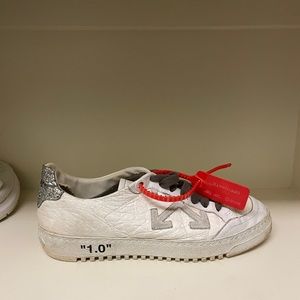 Off-white women’s sneakers low top, tag attached, authentic silver glitter heel